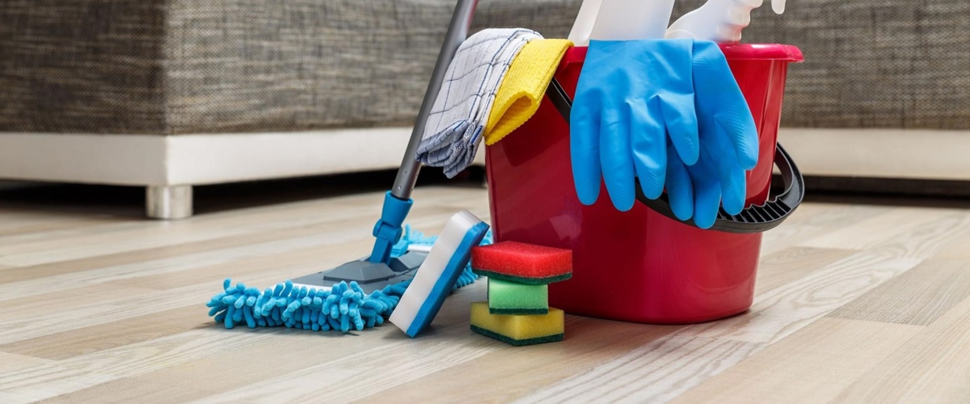 What is the difference between commercial cleaning and home cleaning?