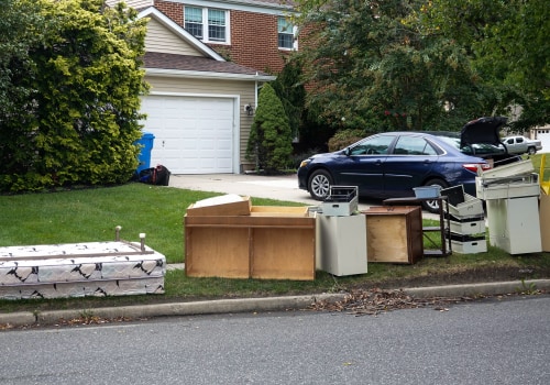 How many junk removal companies are there in the us?